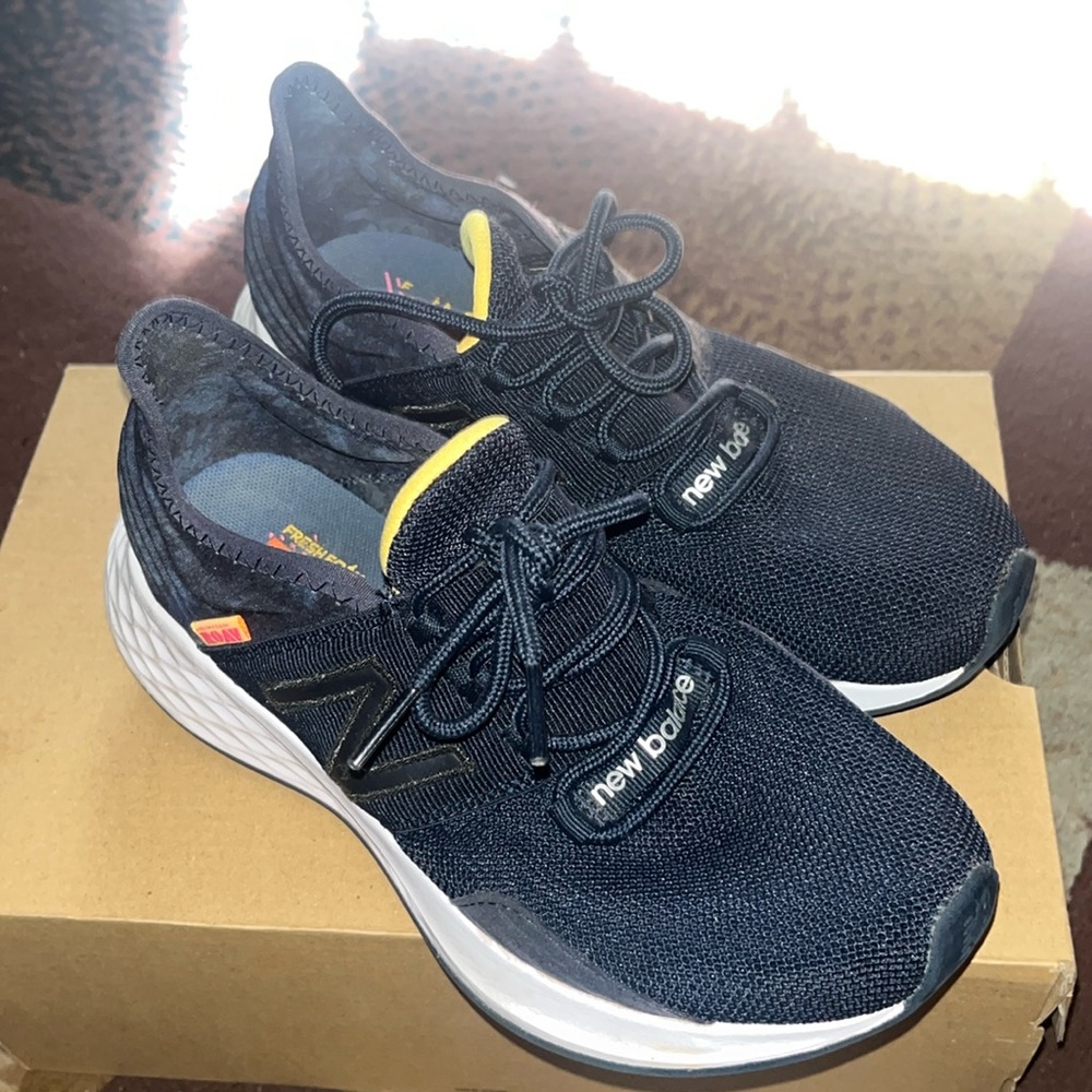 New Balance Women shoes